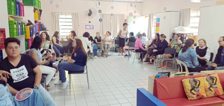 Fechamento Educação
